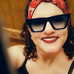 Meet your Posher, Lillian